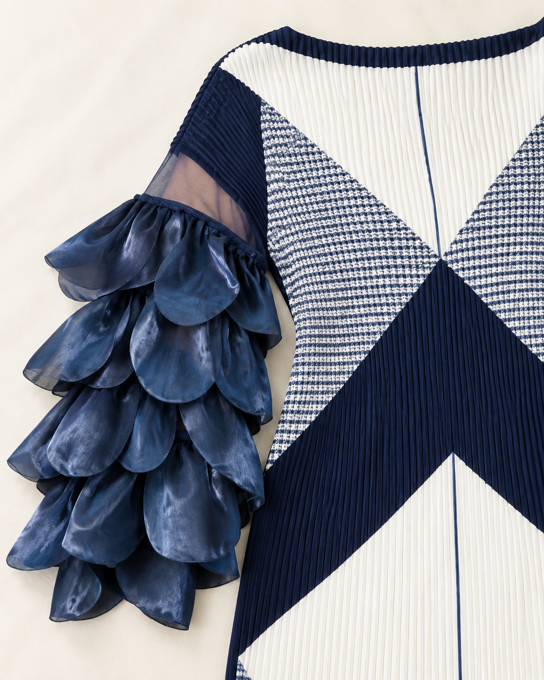 Ferina Petal-Sleeve Kaftan — Navy Geometric — detail view