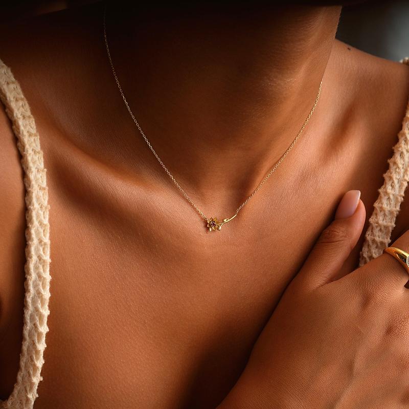 The BirthFlower Necklace