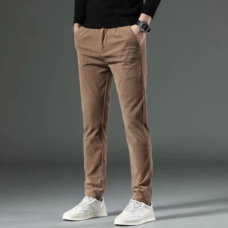 Men&#39;s Corduroy Crest Trousers
