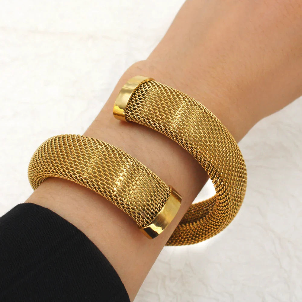 Aurora Mesh Cuff
