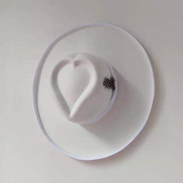 The Iconic Love Hat