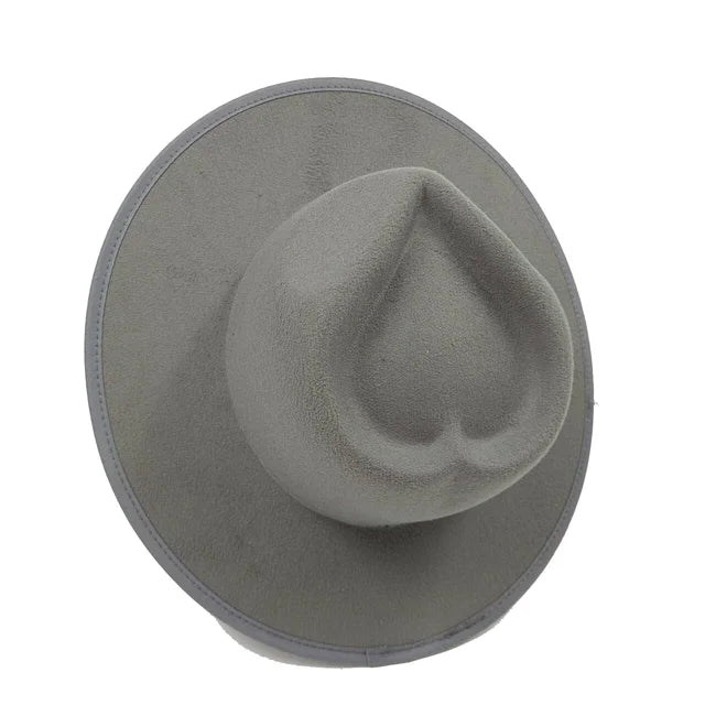 The Iconic Love Hat